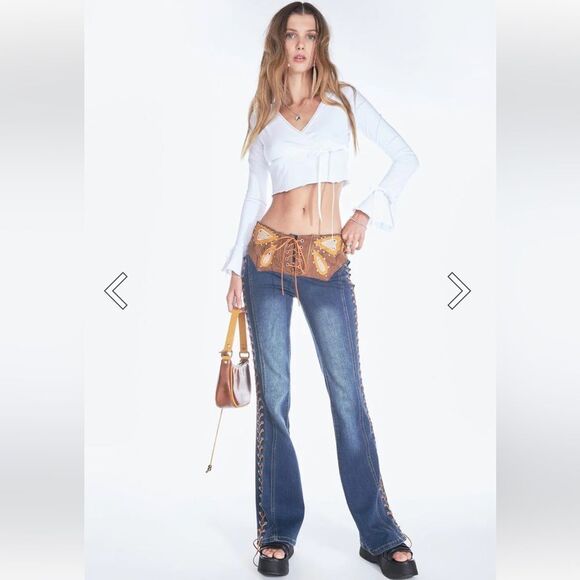 dELiA*s by Dolls Kill Pretty Fly Wrap Front Crop Top - Picture 9 of 10